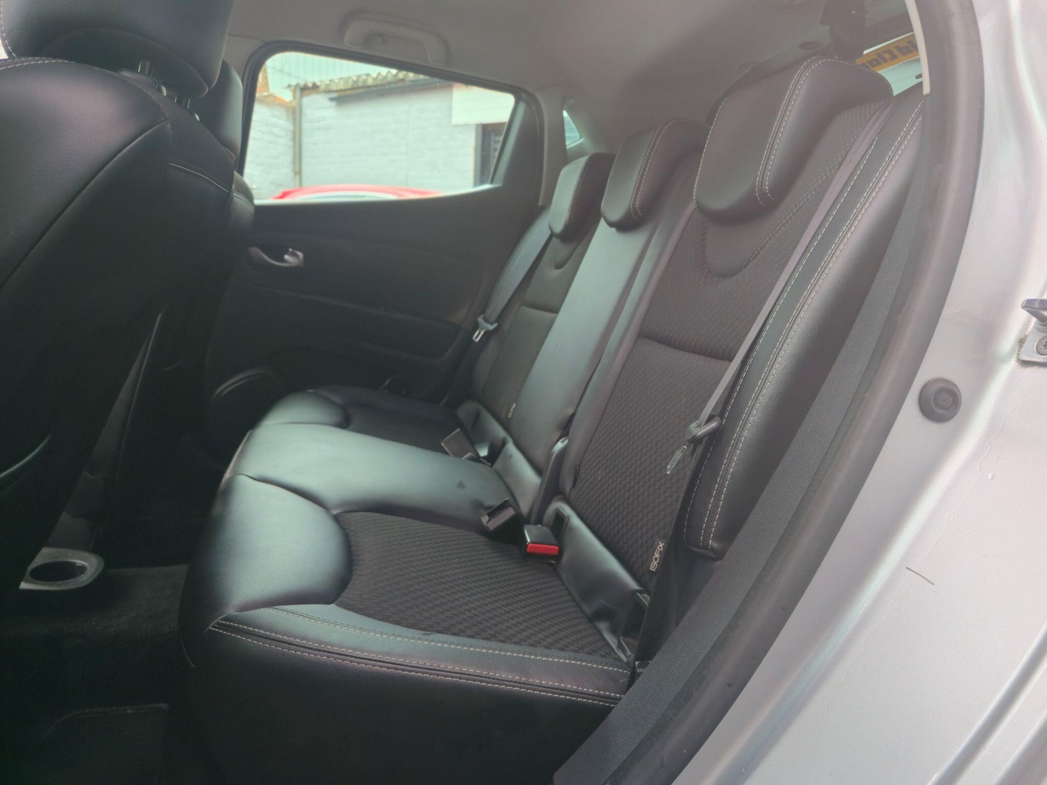 Used Renault Clio 2019 for sale - 76689405: Photo 21