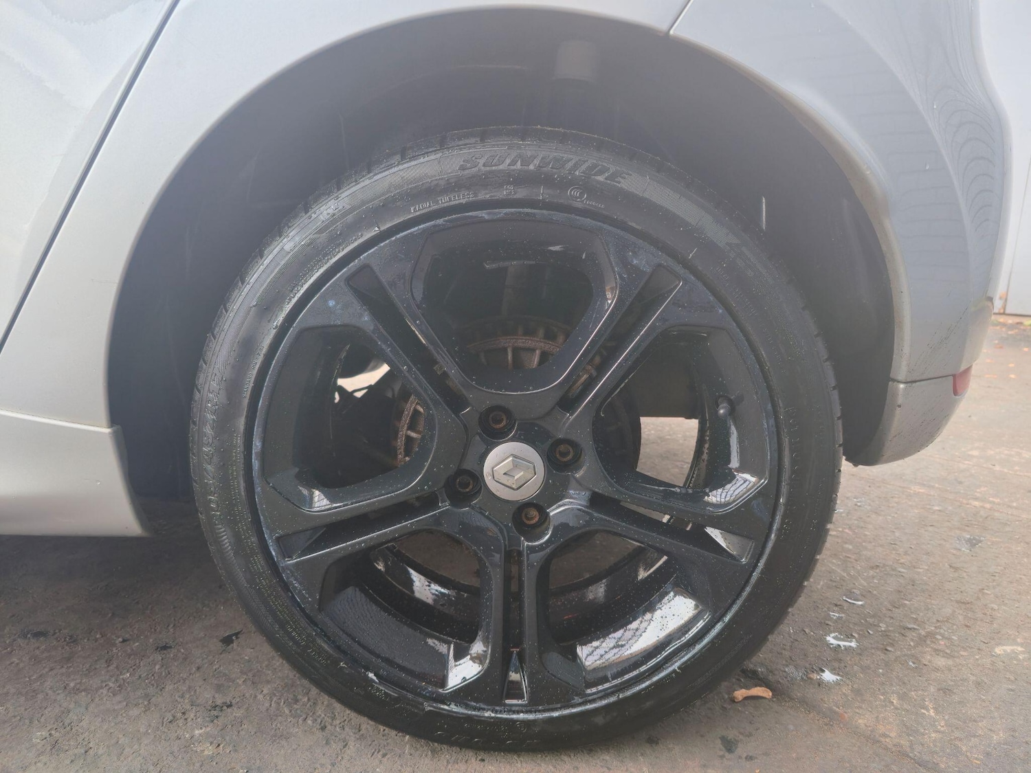 Used Renault Clio 2019 for sale - 76689405: Photo 30