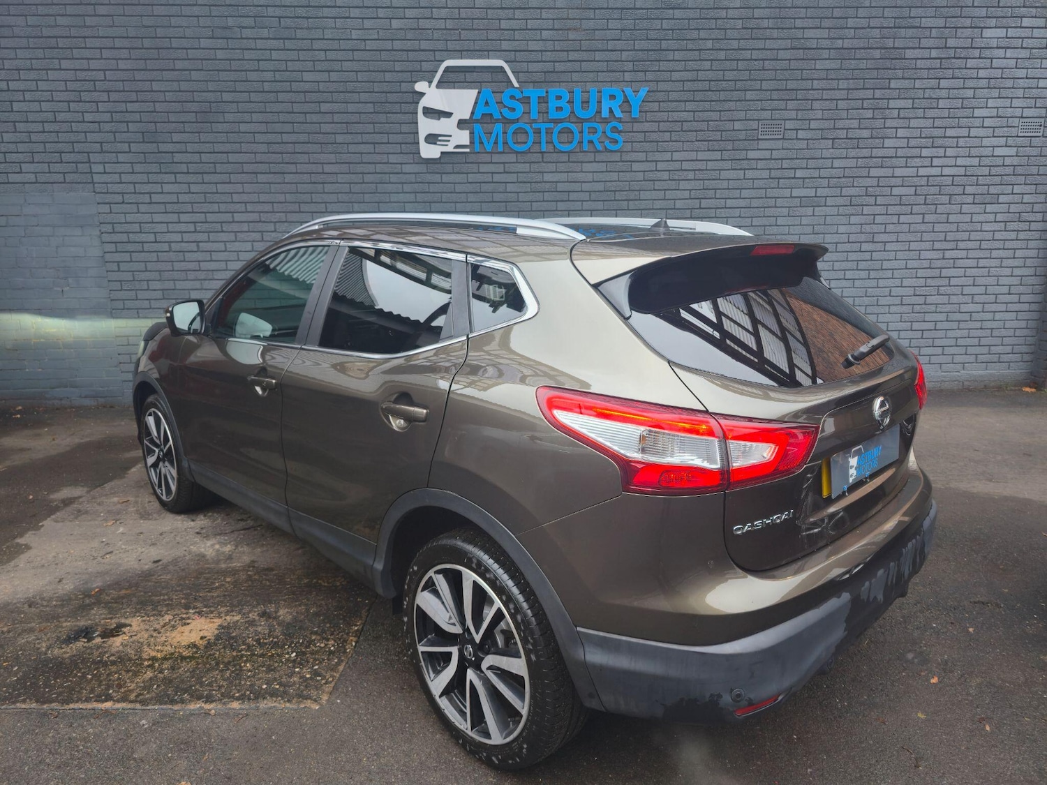 Used Nissan Qashqai 2017 for sale - 76693738: Photo 5