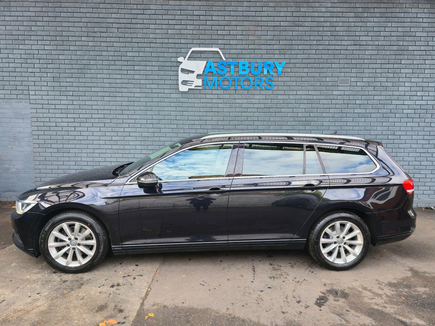 Used Volkswagen Passat 2019 for sale - 76693741: Photo 4