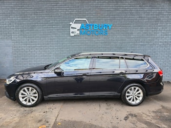 Used Volkswagen Passat 2019 for sale - 76693741: Photo