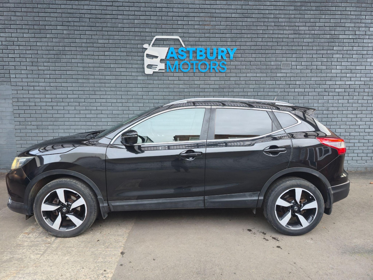 Used Nissan Qashqai for sale - 78116067: Photo 4