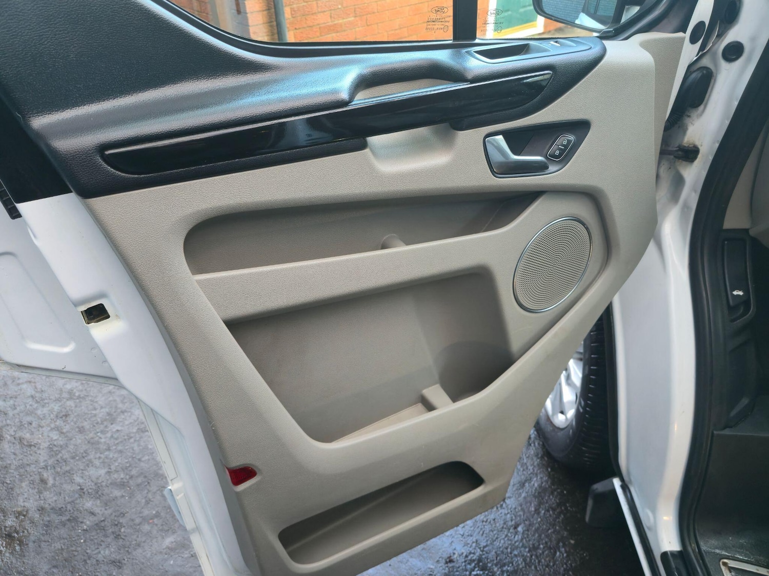 Used Ford Tourneo Custom 2019 for sale - 76752913: Photo 36