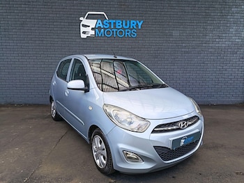 Used Hyundai i10 2013 for sale - 76688775: Photo