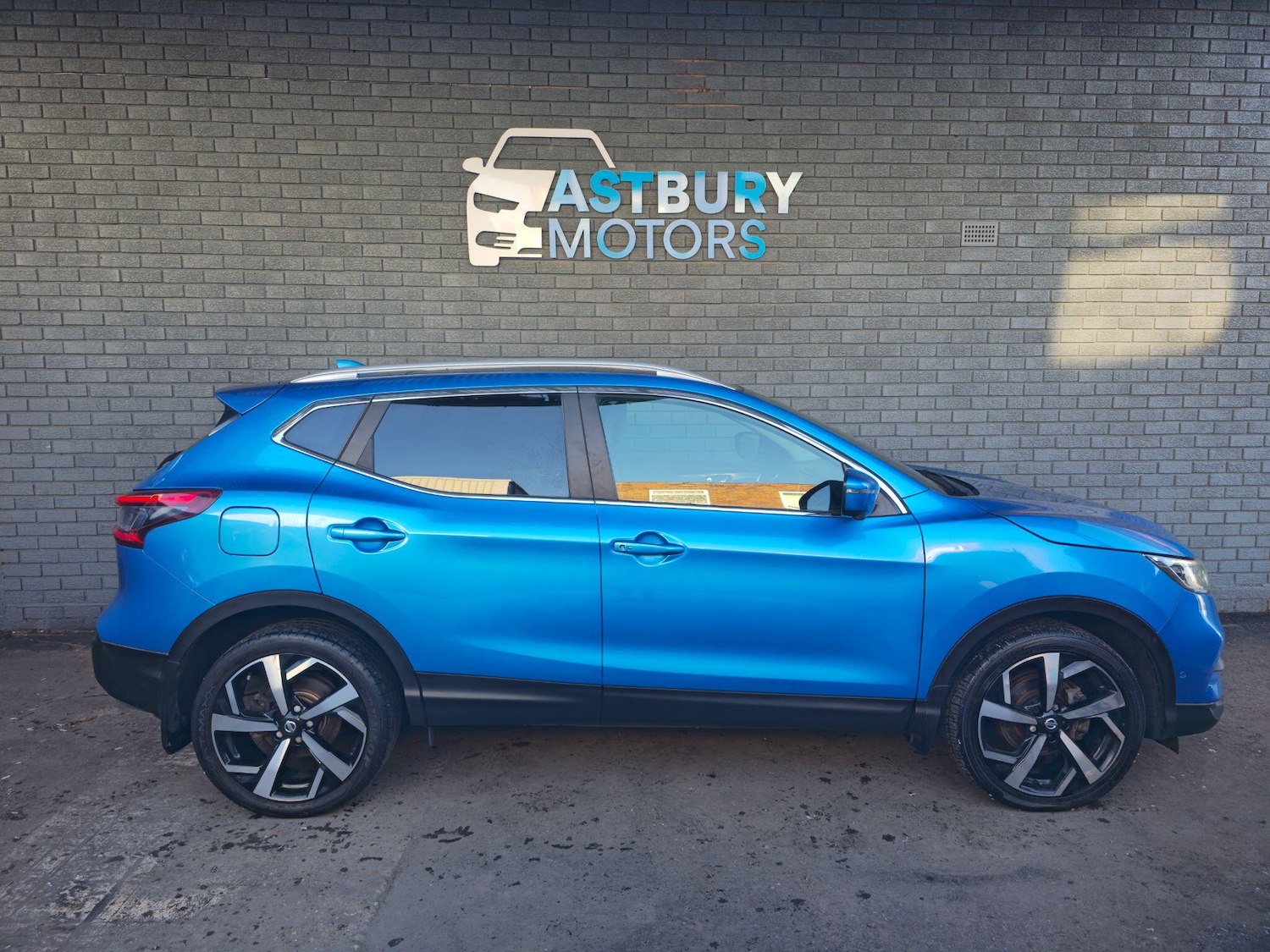 Used Nissan Qashqai 2017 for sale - 77097681: Photo 8