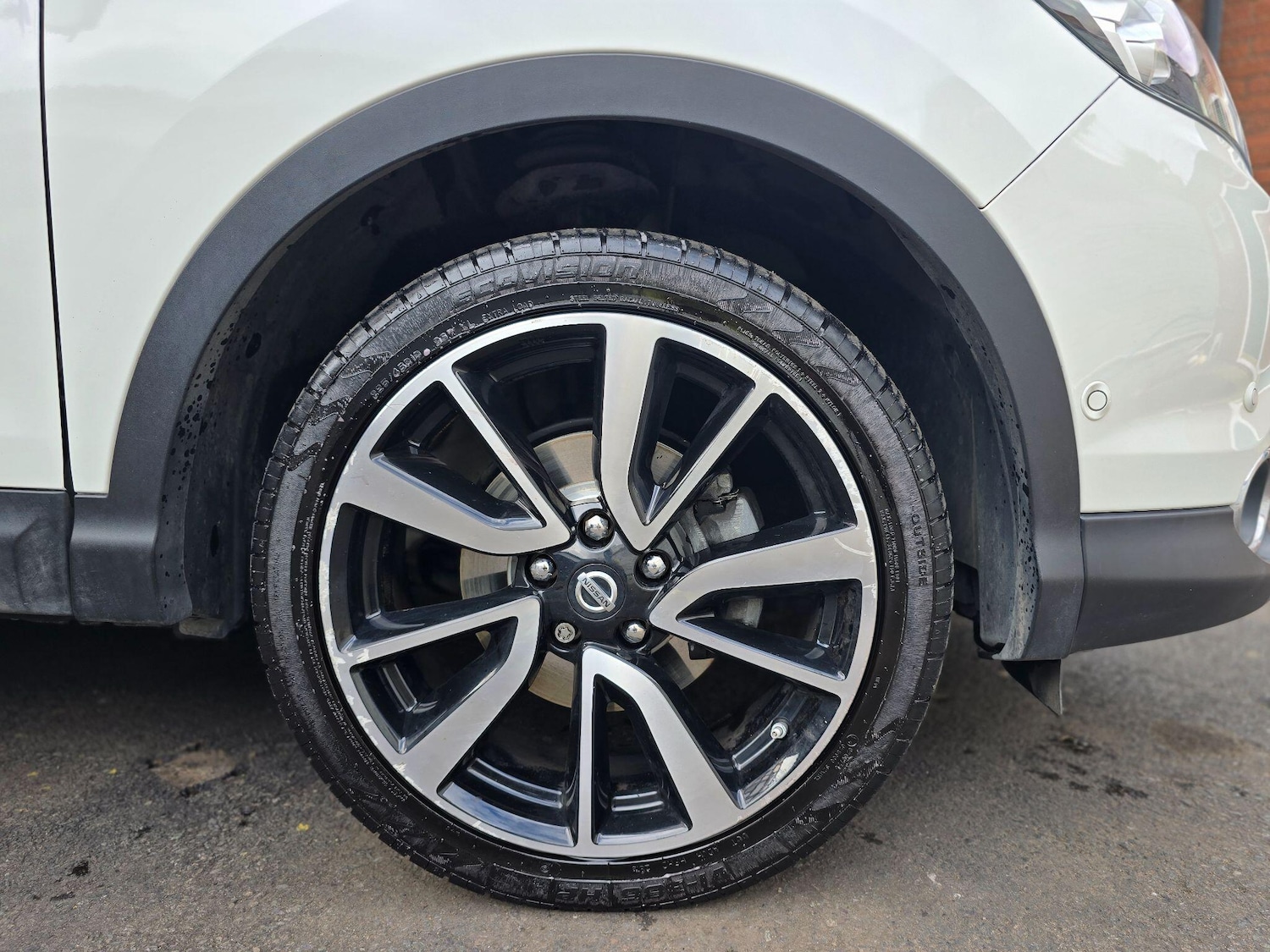 Used Nissan Qashqai 2015 for sale - 76689442: Photo 31