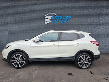 Used Nissan Qashqai 2015 for sale - 76689442: Photo