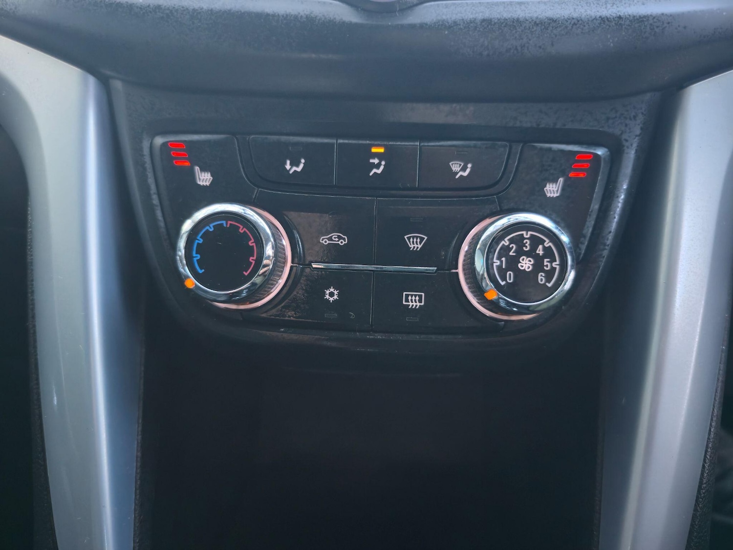 Used Vauxhall Zafira 2018 for sale - 77784039: Photo 15