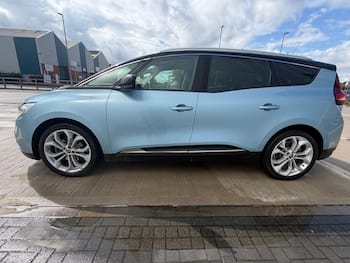 Used Renault Grand Scenic 2019 for sale - 79609765: Photo