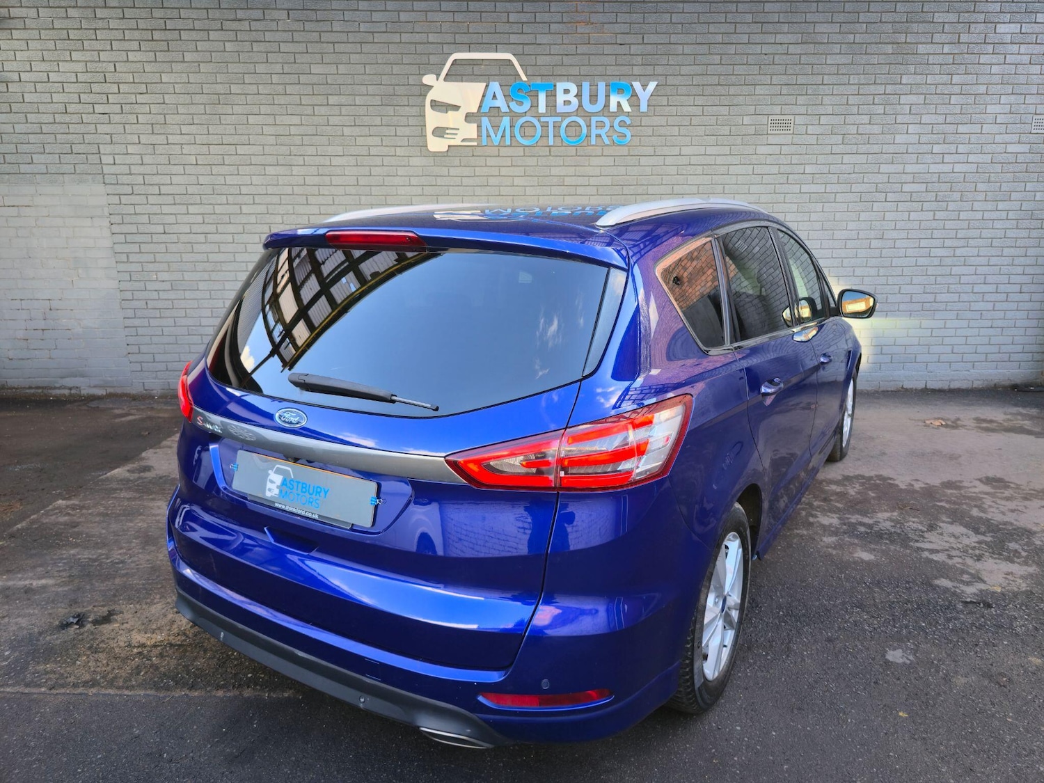 Used Ford S-Max 2017 for sale - 77637804: Photo 7