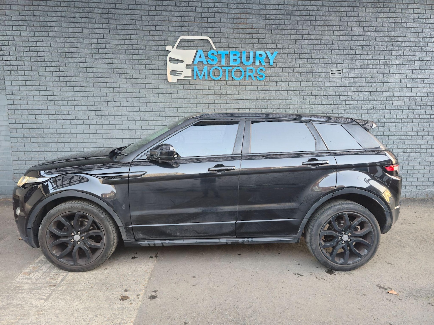 Used Land Rover Range Rover Evoque 2015 for sale - 78171465: Photo 3