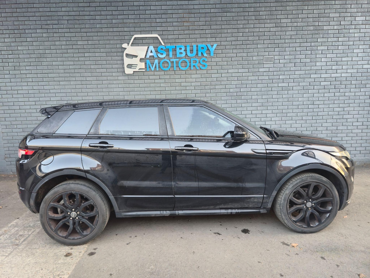 Used Land Rover Range Rover Evoque 2015 for sale - 78171465: Photo 6