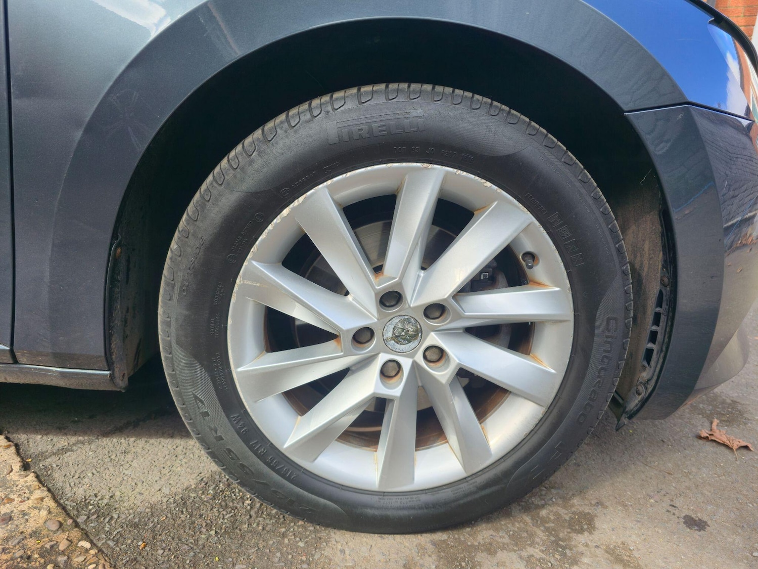 Used Skoda Superb 2015 for sale - 78170736: Photo 37