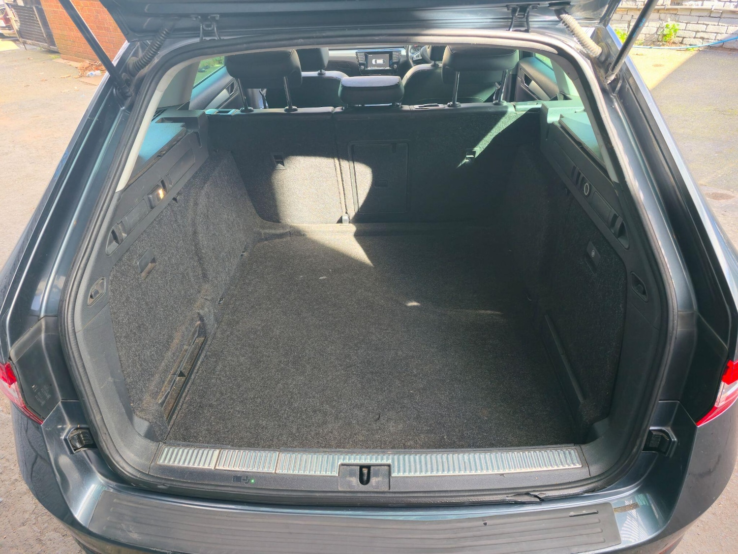 Used Skoda Superb 2015 for sale - 78170736: Photo 9