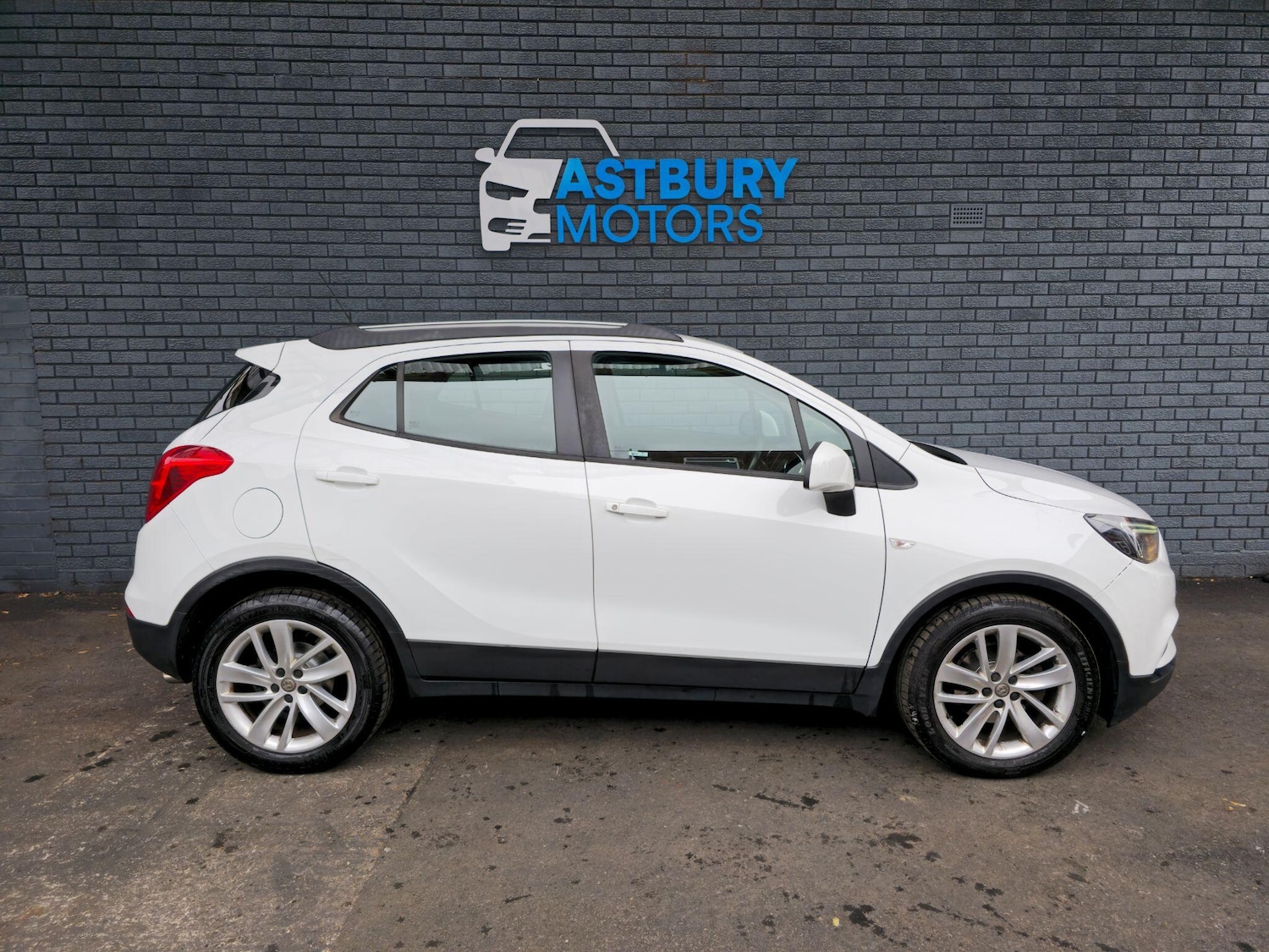 Used Vauxhall Mokka X 2017 for sale - 76689867: Photo 8
