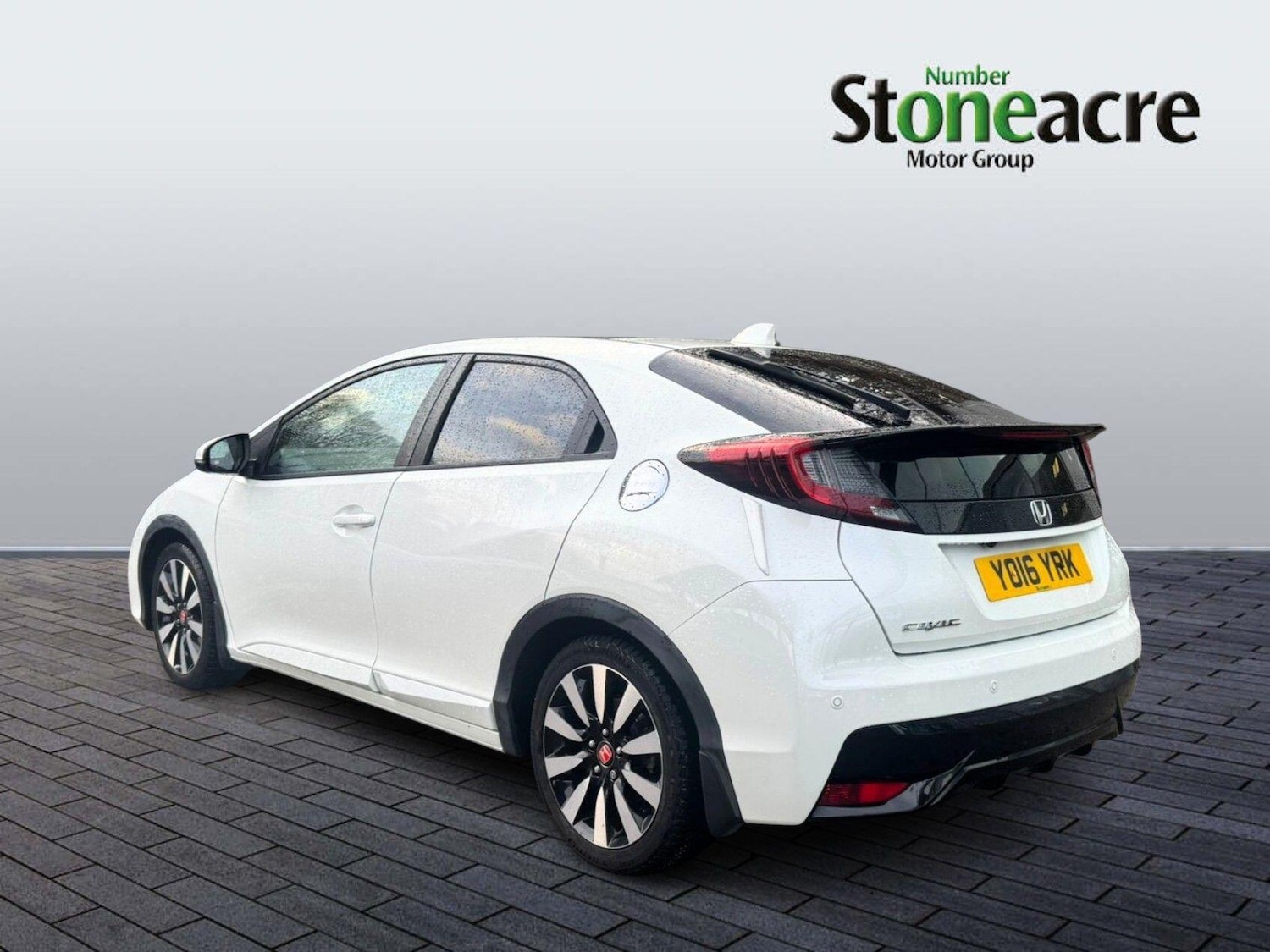 Used Honda Civic 2016 for sale - 77143733: Photo 4