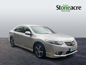 2015 (15) - 2.2 i-DTEC ES GT 4dr