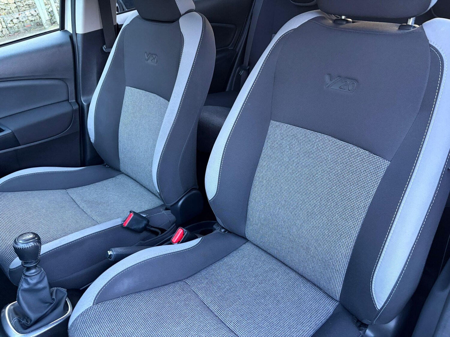 Used Toyota Yaris 2019 for sale - 77376411: Photo 22