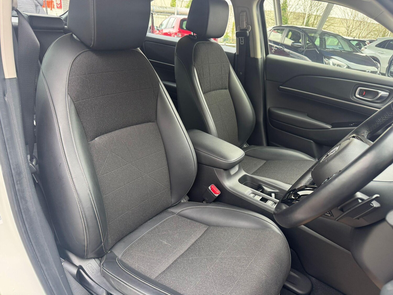 Used Honda HR-V 2022 for sale - 77598637: Photo 12