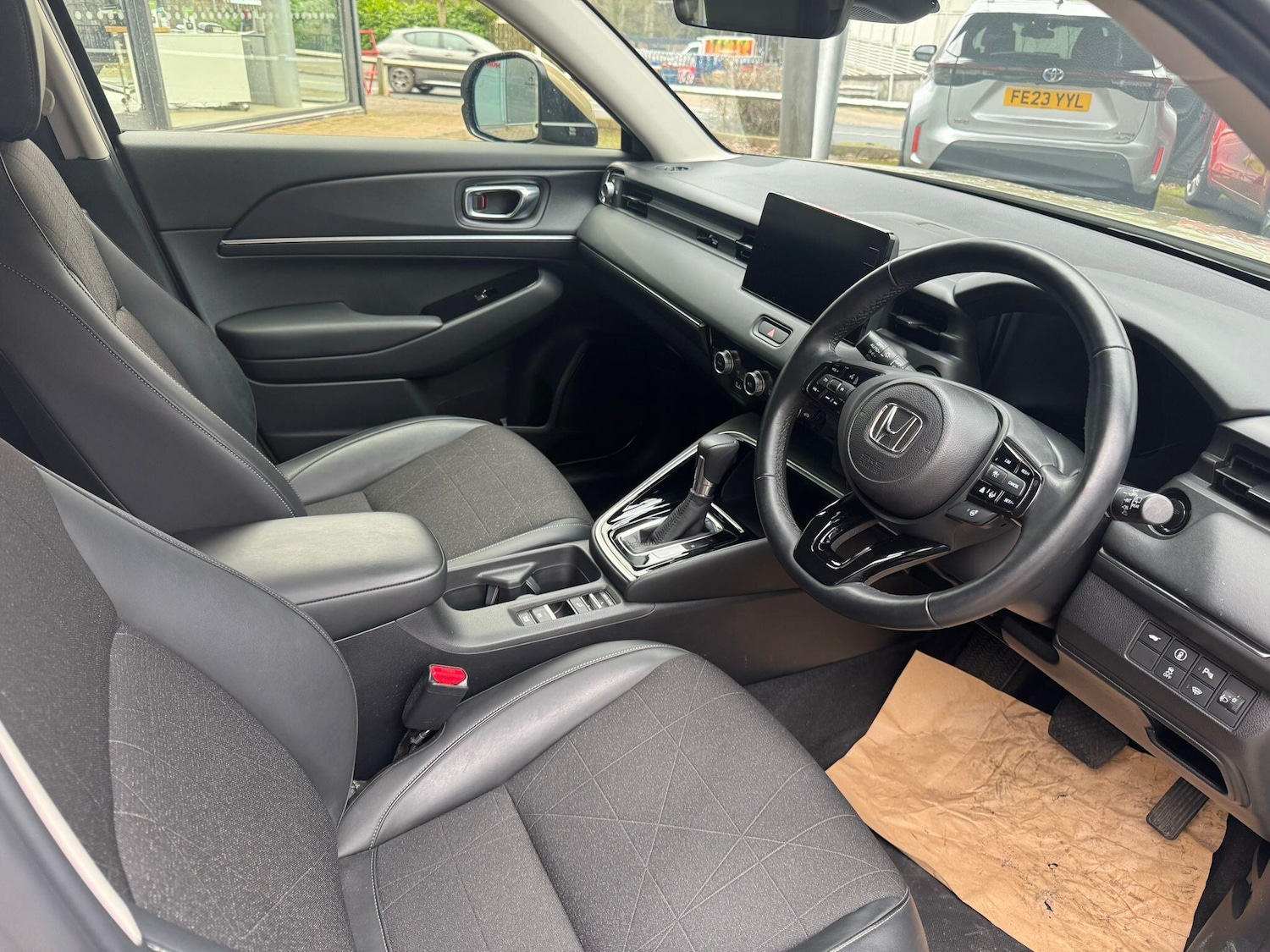 Used Honda HR-V 2023 for sale - 77598619: Photo 14