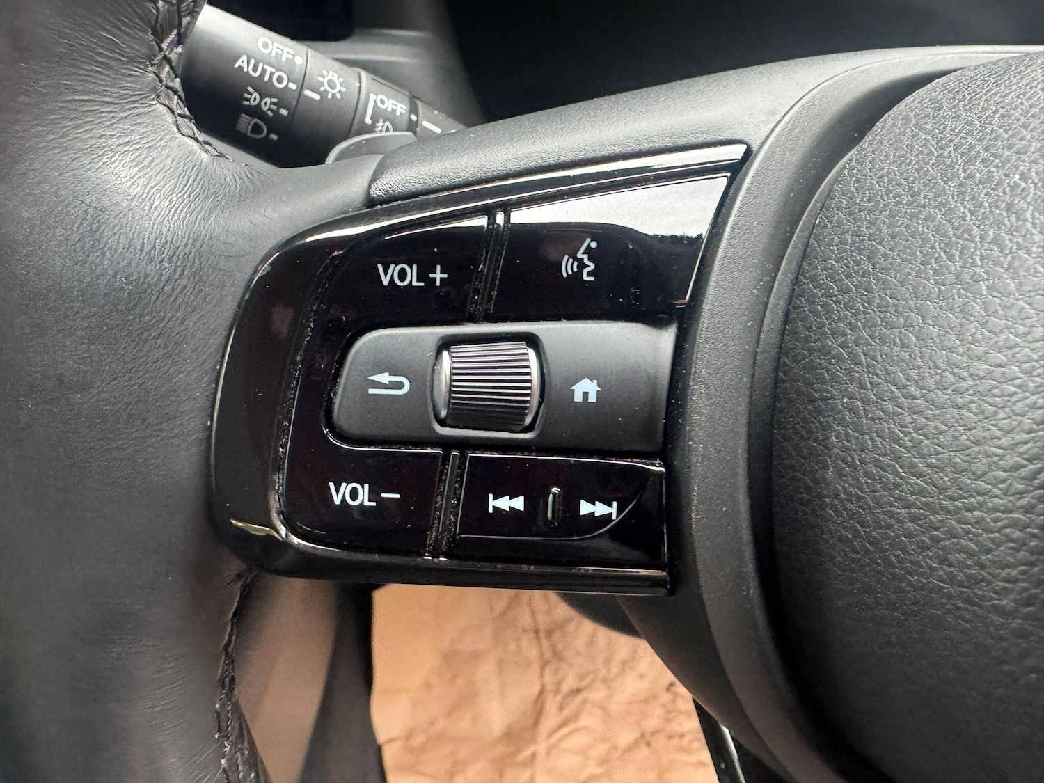 Used Honda HR-V 2023 for sale - 77598619: Photo 18