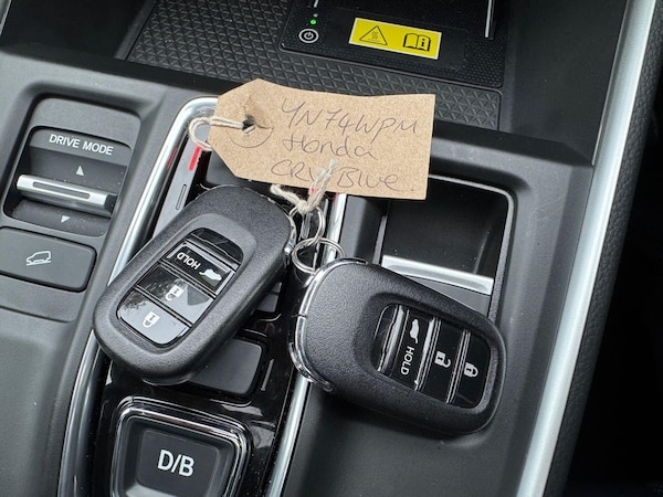 Used Honda CR-V 2024 for sale - 76306351: Photo 17