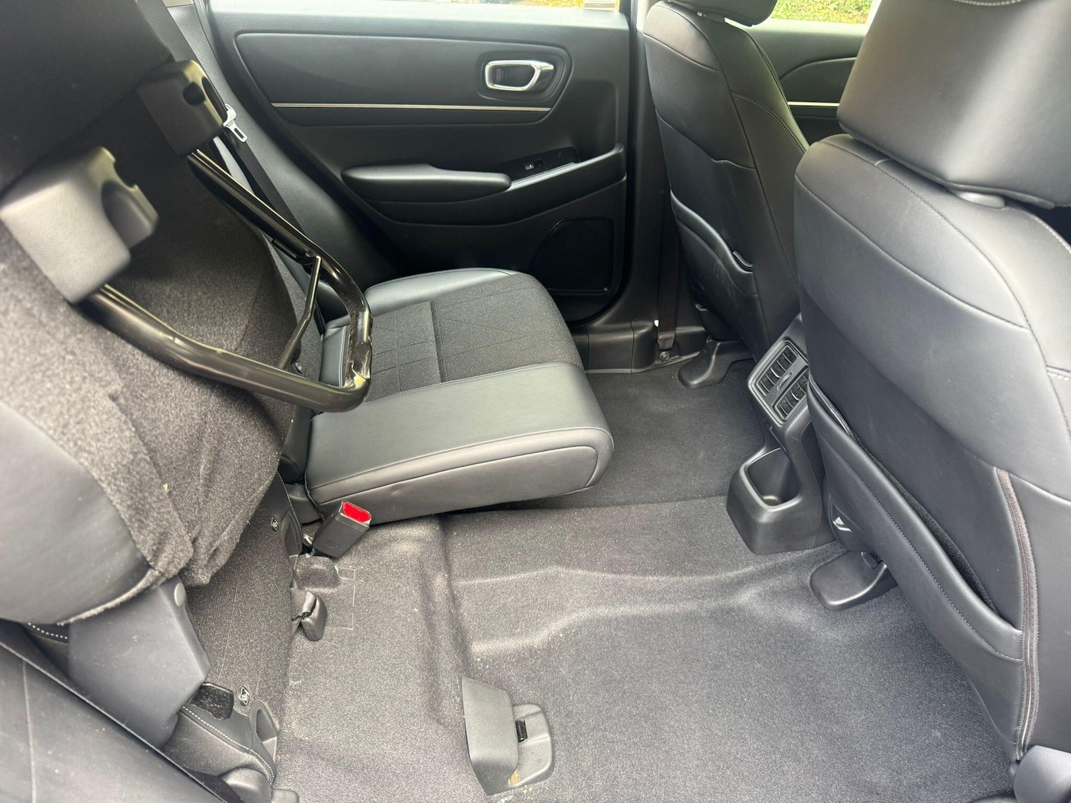 Used Honda HR-V 2021 for sale - 76349224: Photo 17