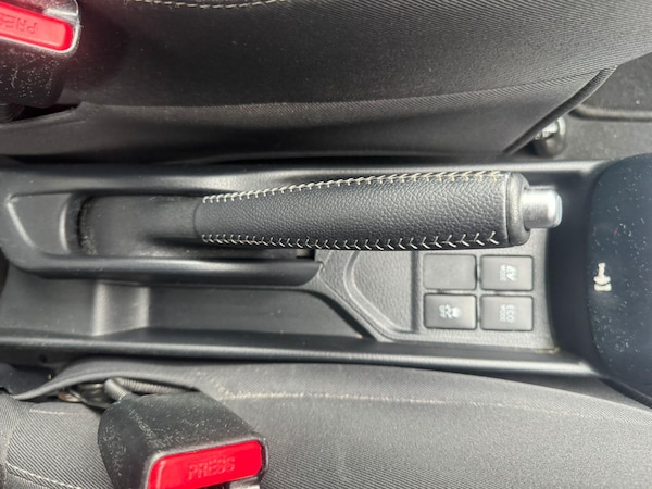 Used Toyota Yaris 2016 for sale - 76336661: Photo 24