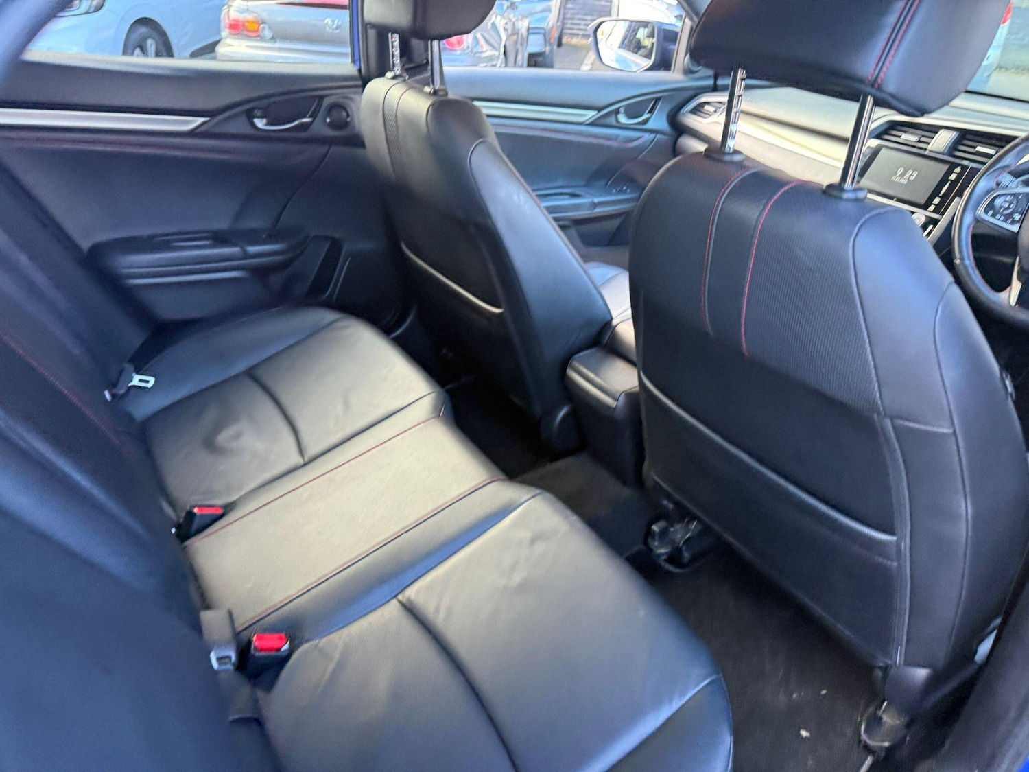 Used Honda Civic 2018 for sale - 78100268: Photo 15