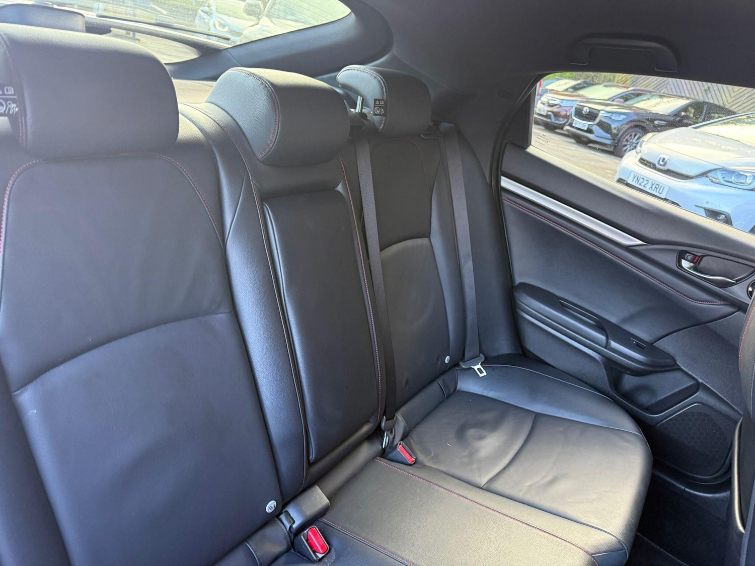 Used Honda Civic 2018 for sale - 78100268: Photo 17