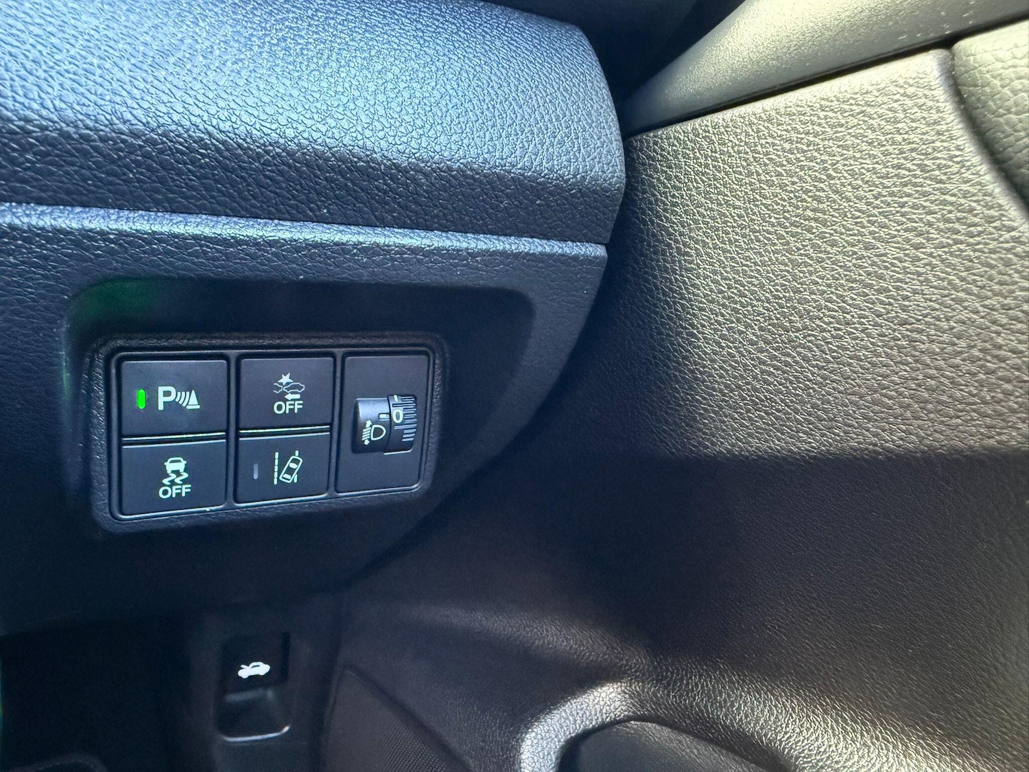 Used Honda Civic 2018 for sale - 78100268: Photo 21