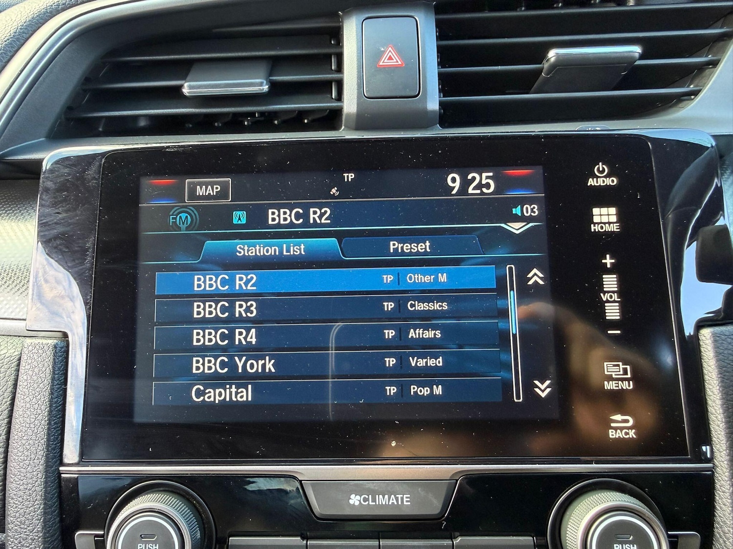 Used Honda Civic 2018 for sale - 78100268: Photo 24