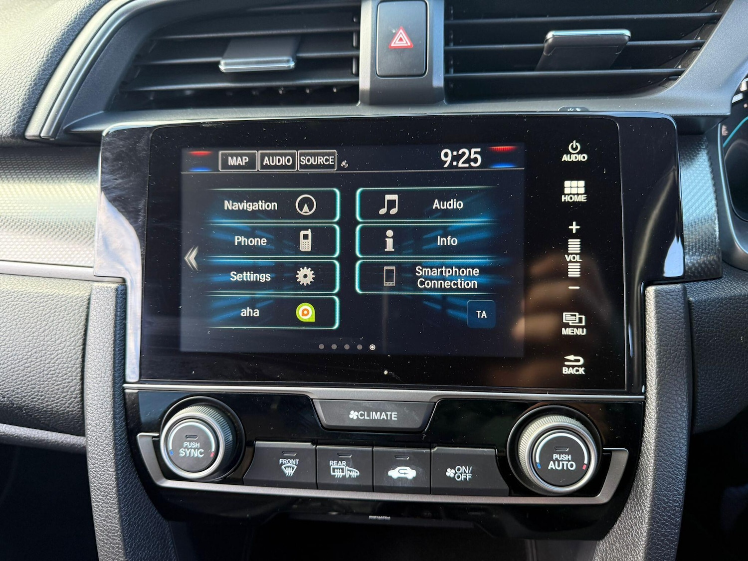 Used Honda Civic 2018 for sale - 78100268: Photo 26