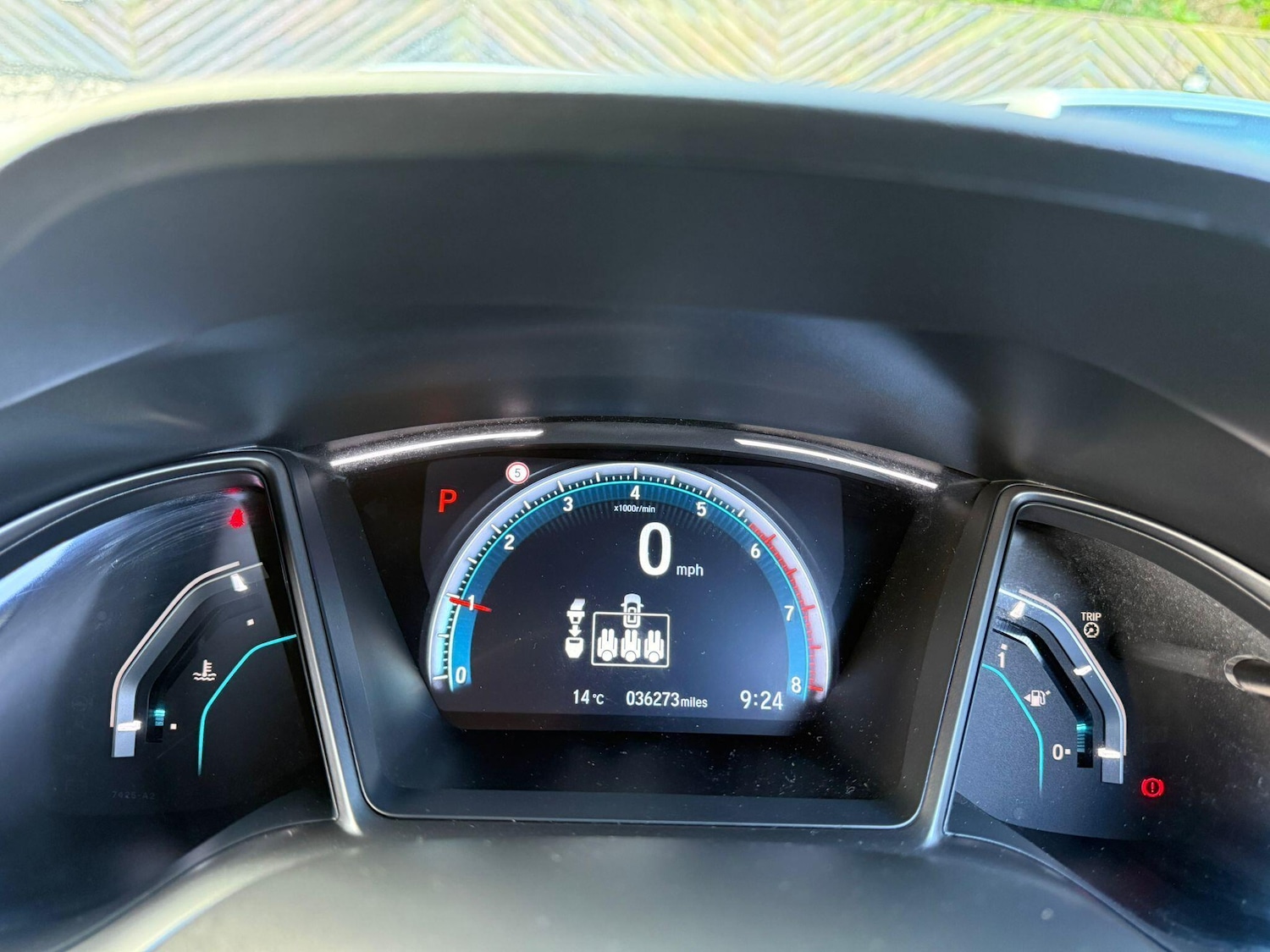 Used Honda Civic 2018 for sale - 78100268: Photo 27