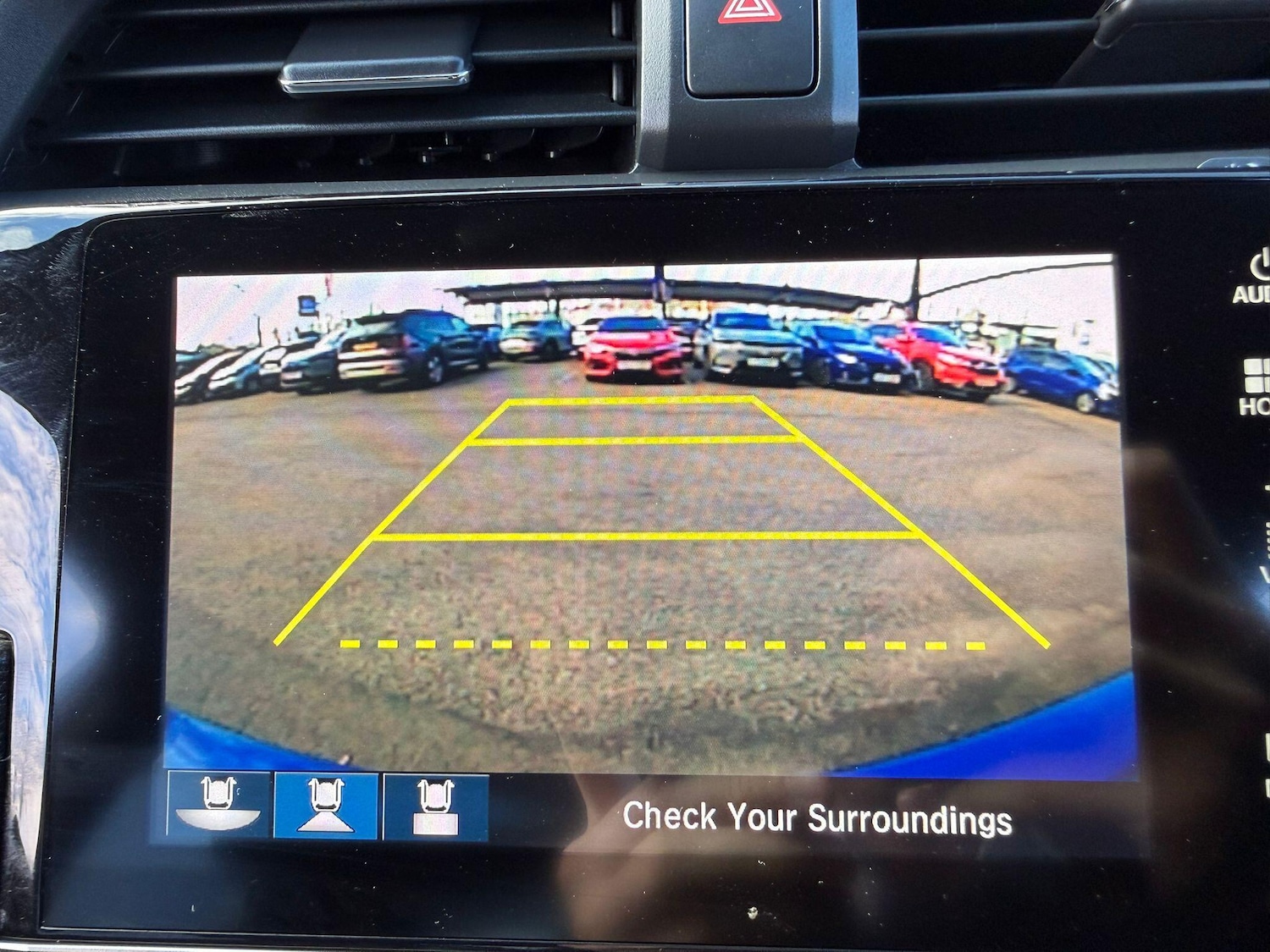 Used Honda Civic 2018 for sale - 78100268: Photo 32