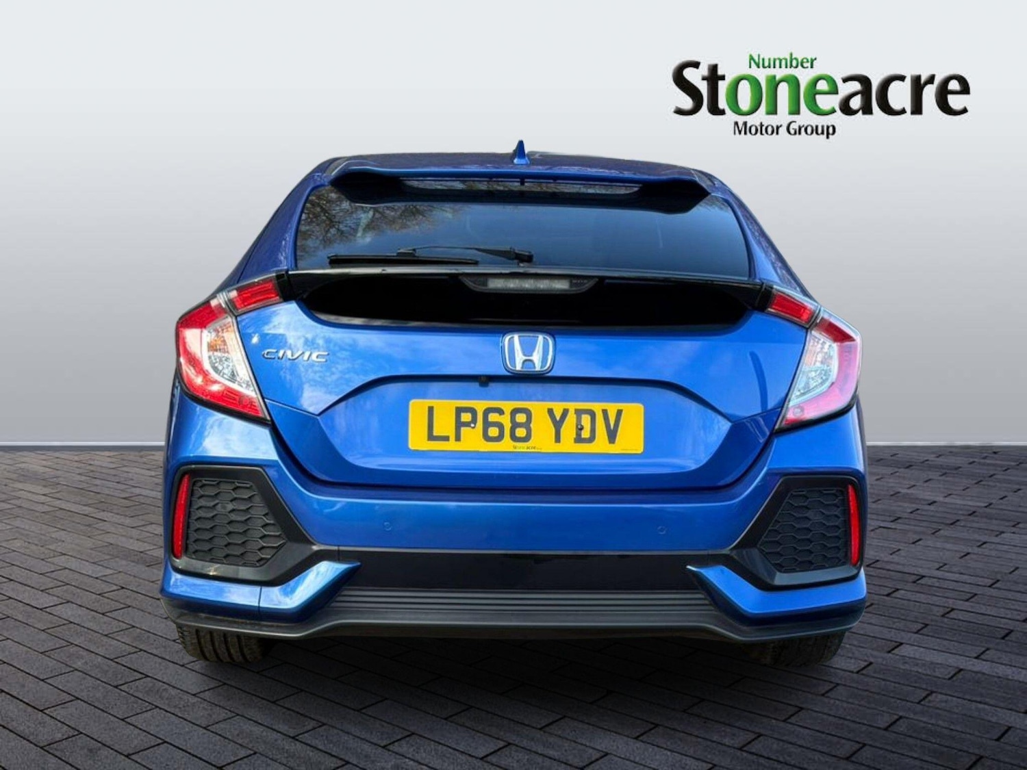 Used Honda Civic 2018 for sale - 78100268: Photo 6