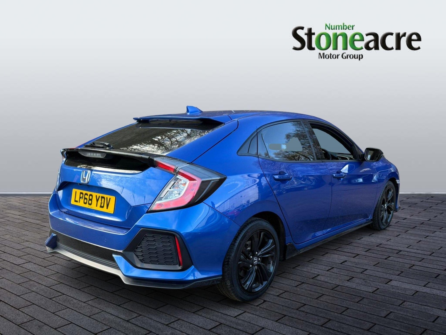 Used Honda Civic 2018 for sale - 78100268: Photo 8