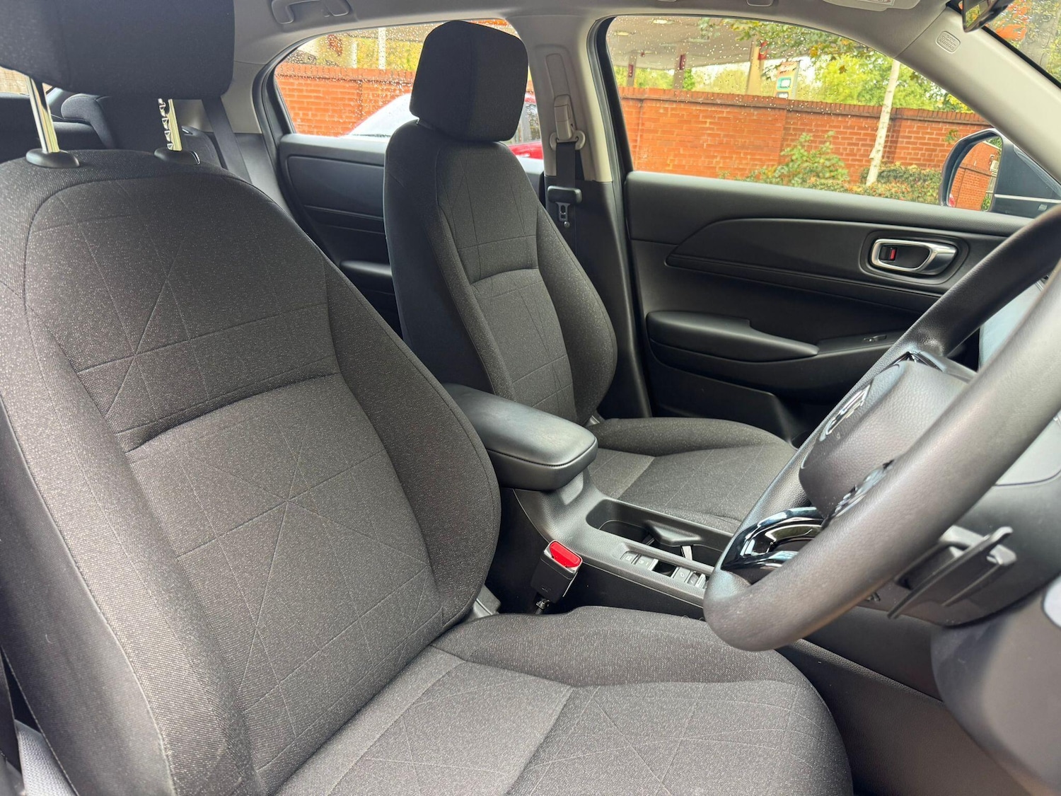 Used Honda HR-V 2022 for sale - 76348844: Photo 13