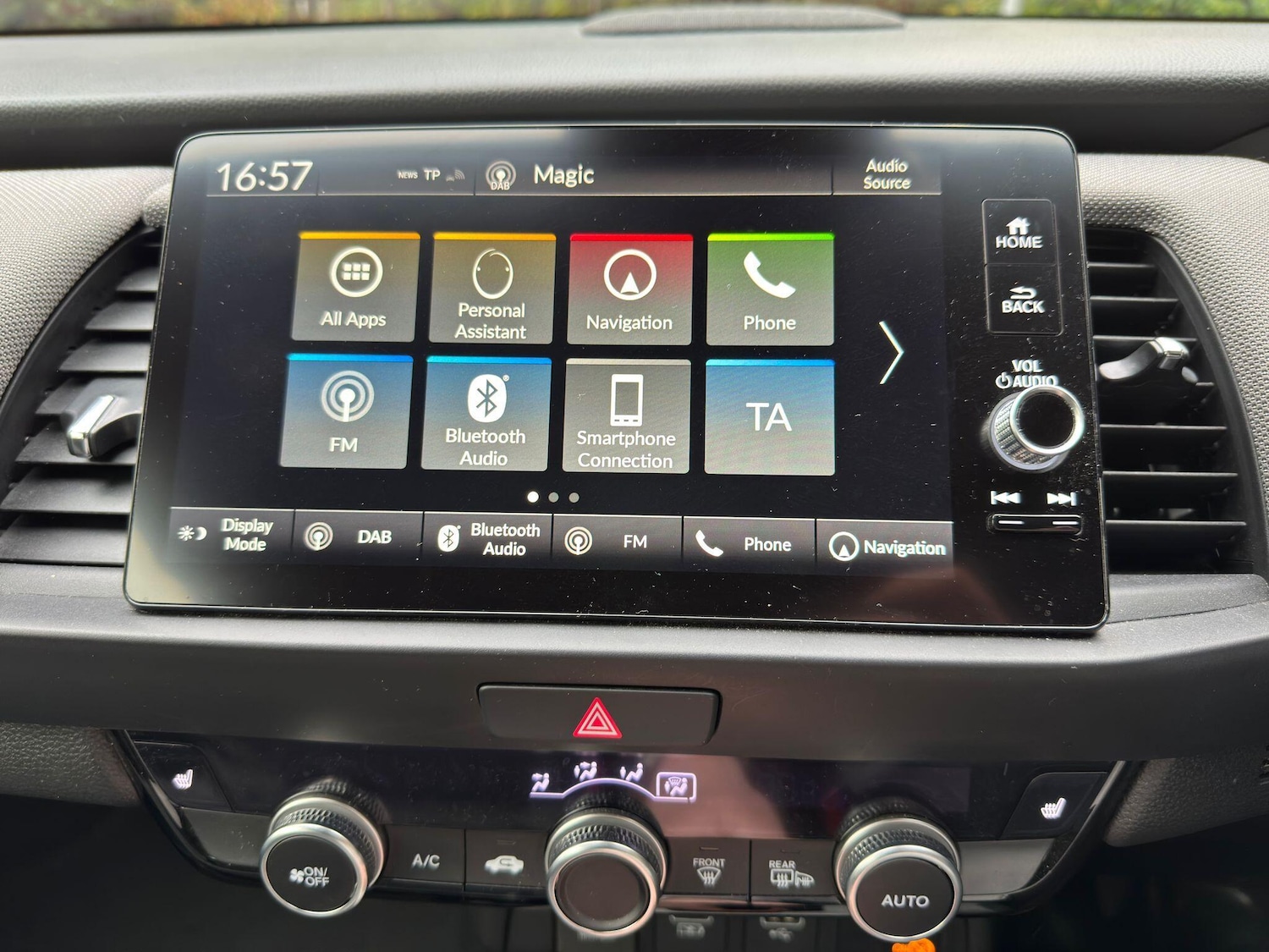 Used Honda Jazz 2023 for sale - 76135945: Photo 18
