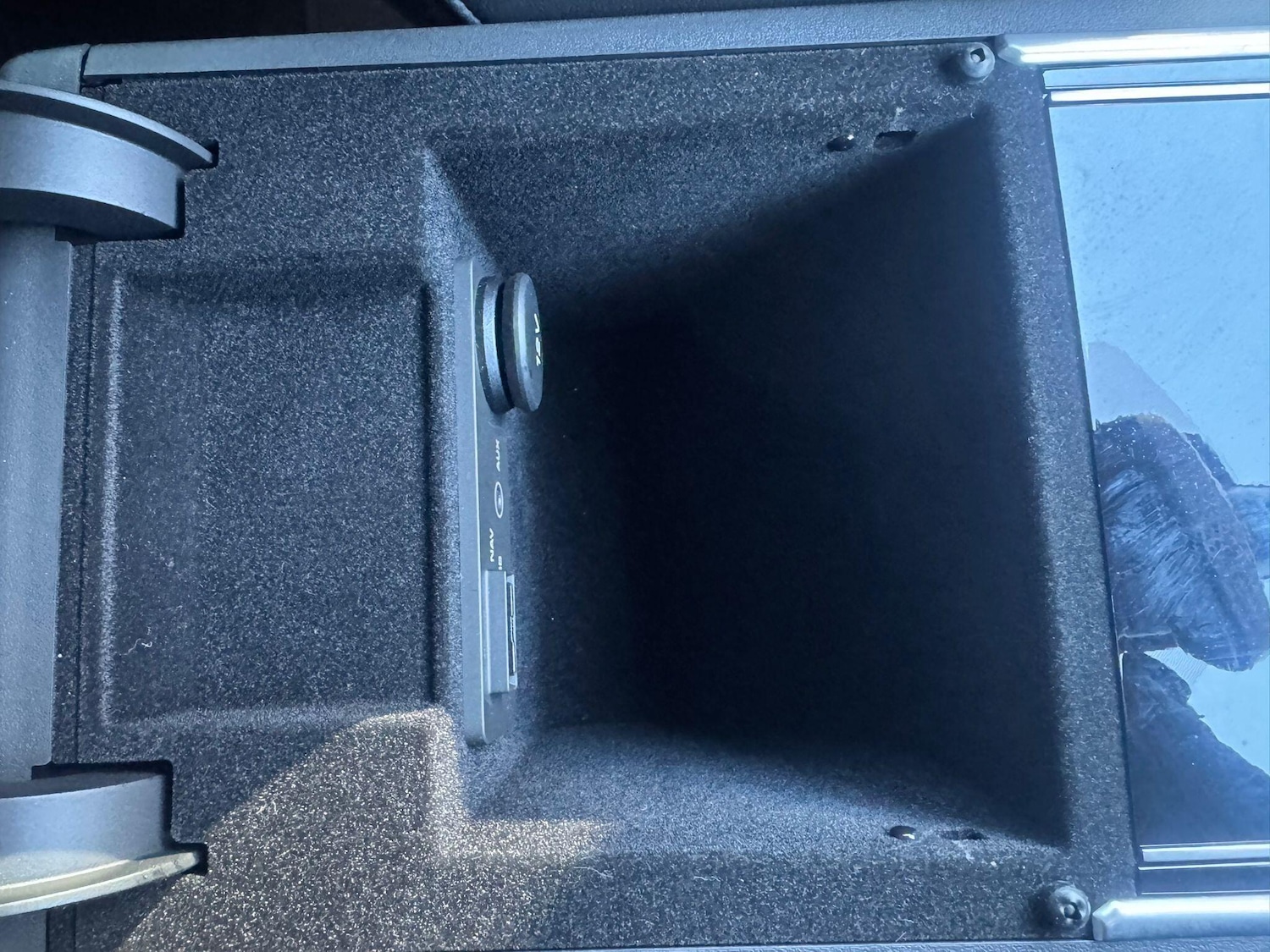 Used Jaguar XE 2016 for sale - 78185186: Photo 26