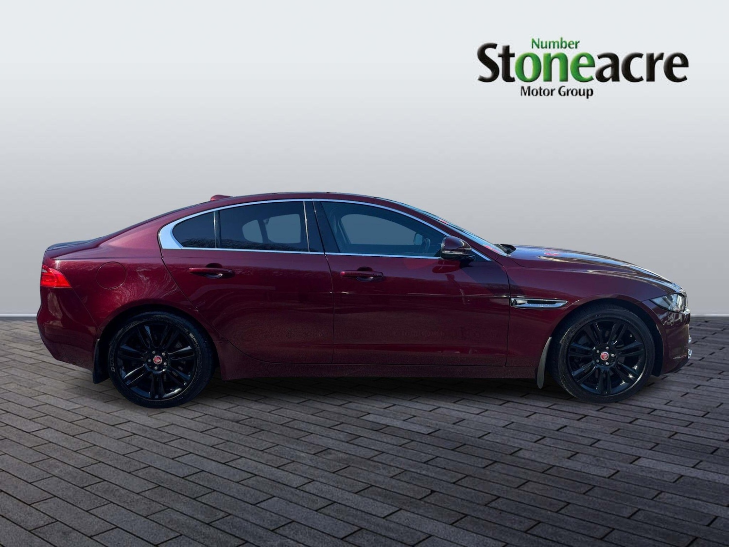Used Jaguar XE 2016 for sale - 78185186: Photo 5