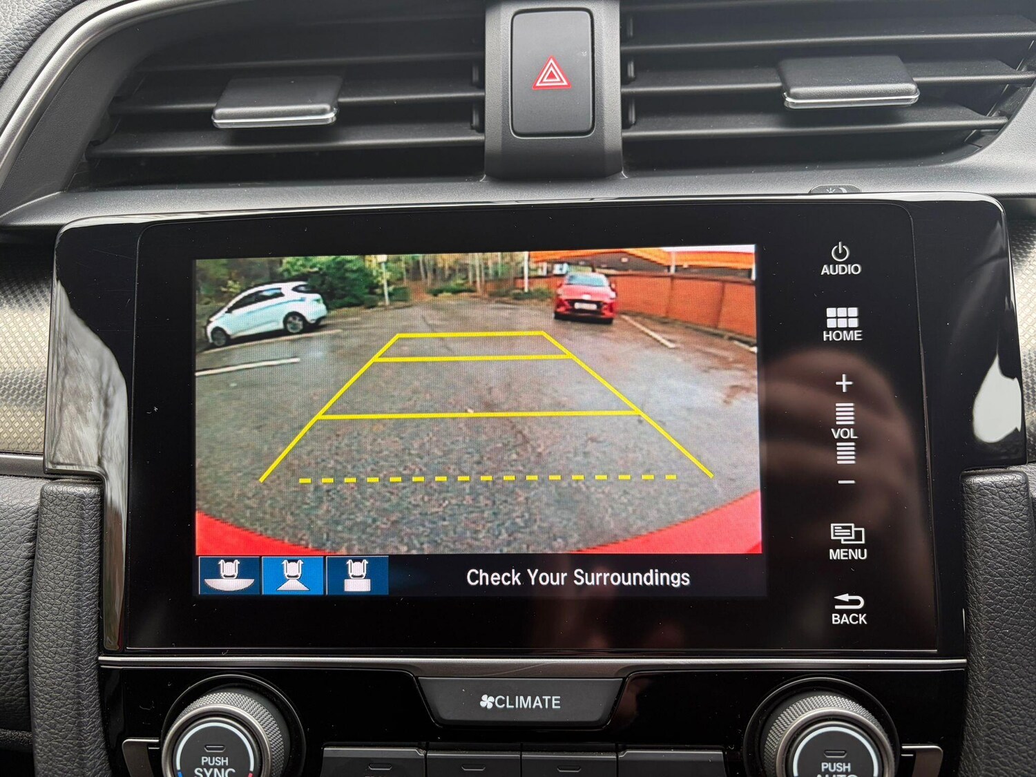 Used Honda Civic 2019 for sale - 76620184: Photo 18