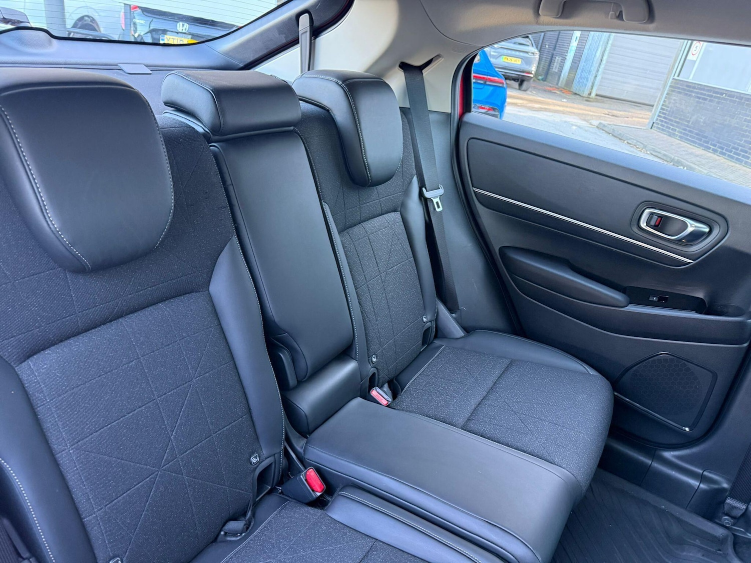 Used Honda HR-V 2023 for sale - 77940405: Photo 15