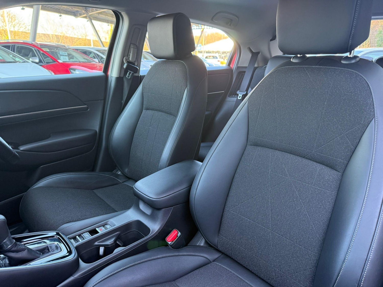 Used Honda HR-V 2023 for sale - 77940405: Photo 34