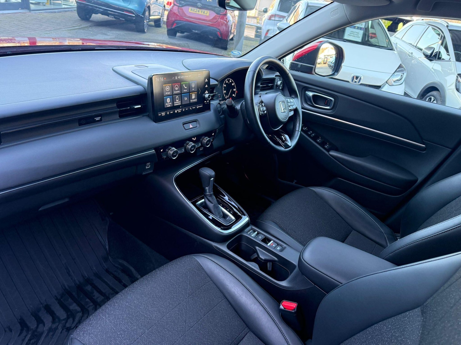 Used Honda HR-V 2023 for sale - 77940405: Photo 9