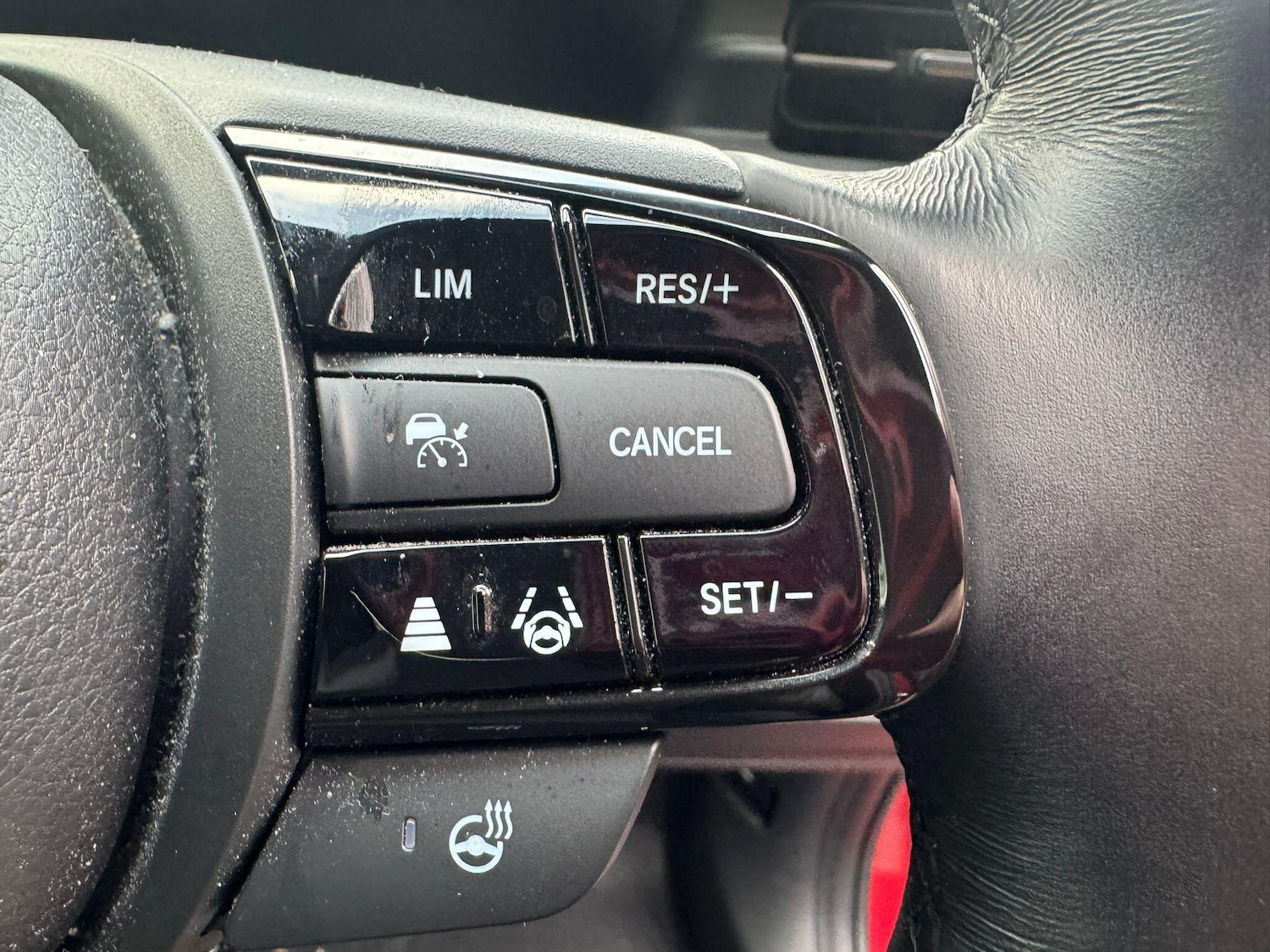 Used Honda HR-V 2023 for sale - 77351952: Photo 16