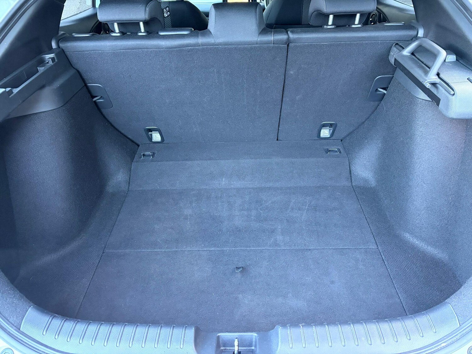 Used Honda Civic 2018 for sale - 77352060: Photo 22