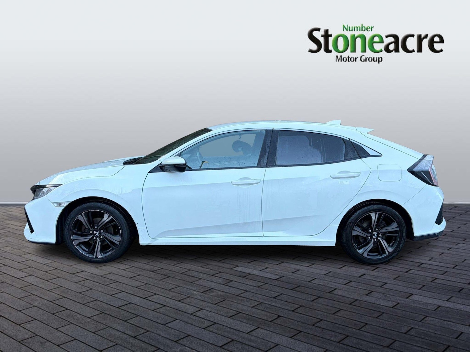 Used Honda Civic 2018 for sale - 77352060: Photo 5
