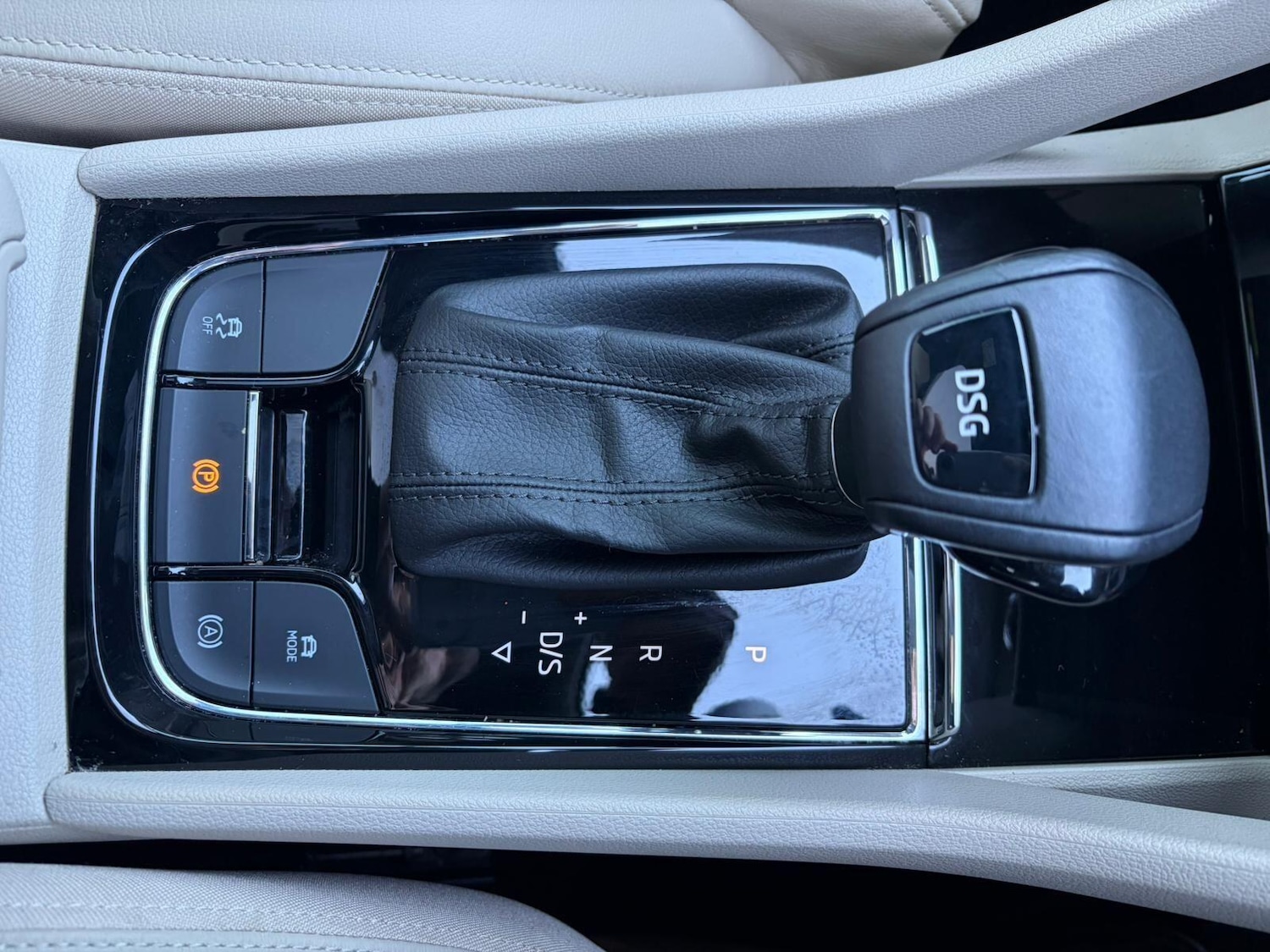 Used Skoda Karoq 2019 for sale - 77166516: Photo 18