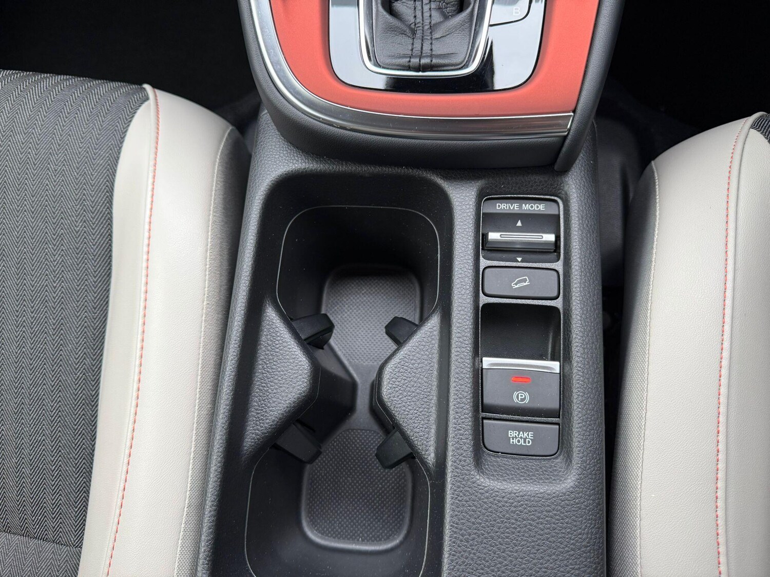 Used Honda HR-V for sale - 77722916: Photo 10